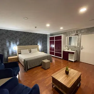 2* Otel Galata Moon