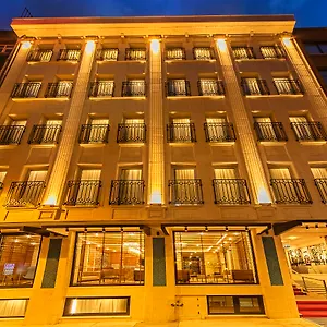 3* מלון Mukarnas Taksim