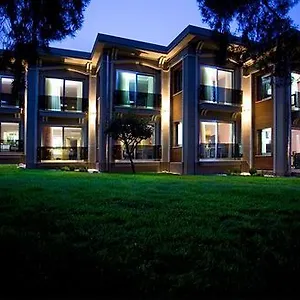 3* Otel Park 156